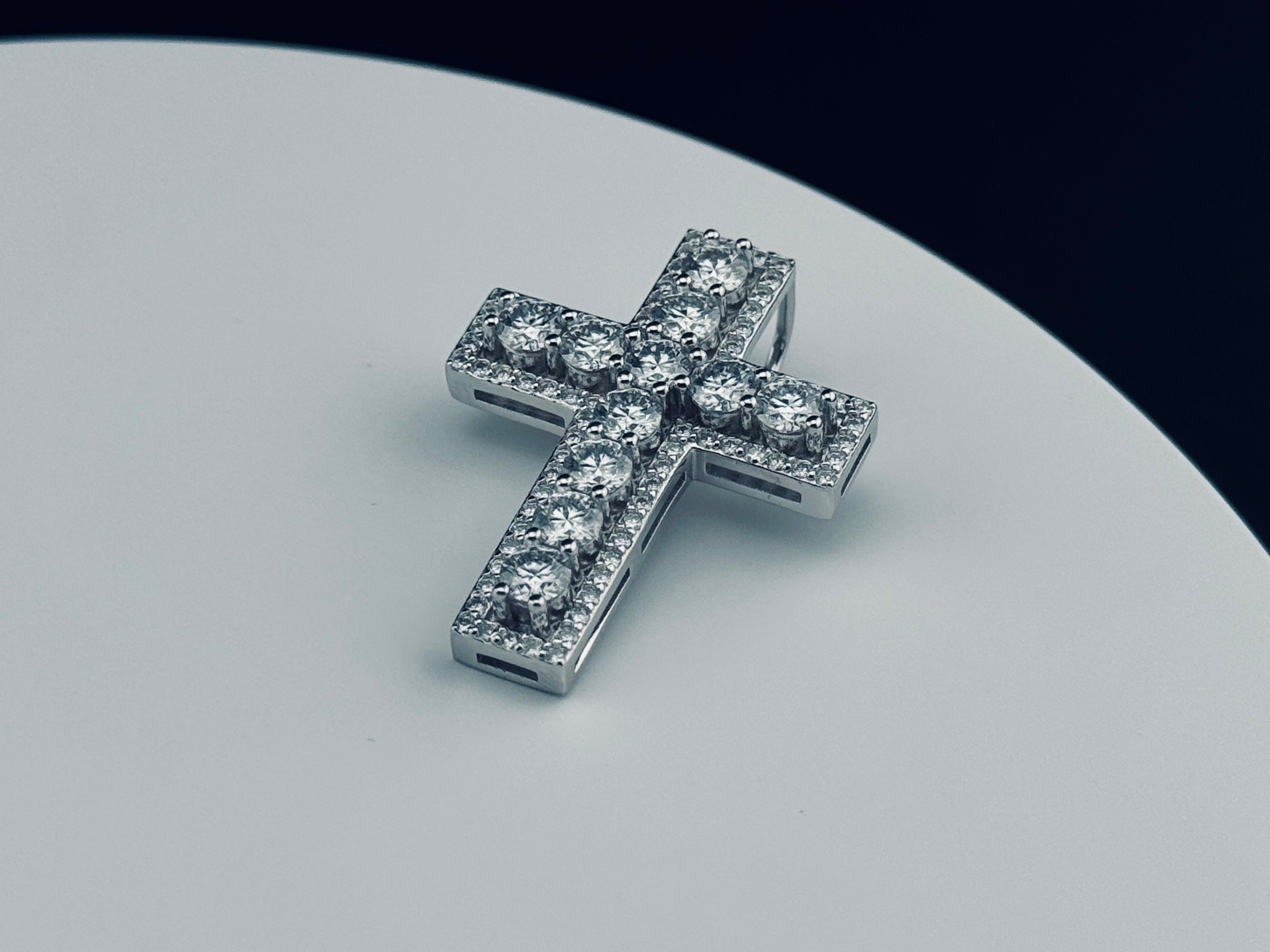 BIG CROSS PENDANT