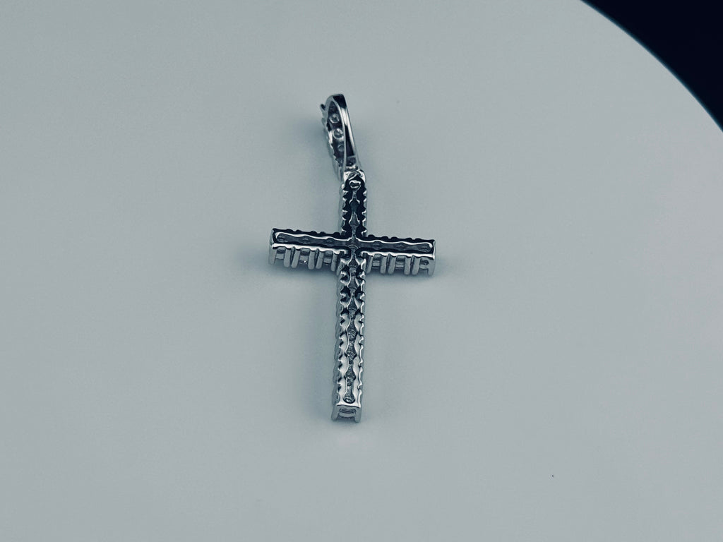 CROSS PENDANT