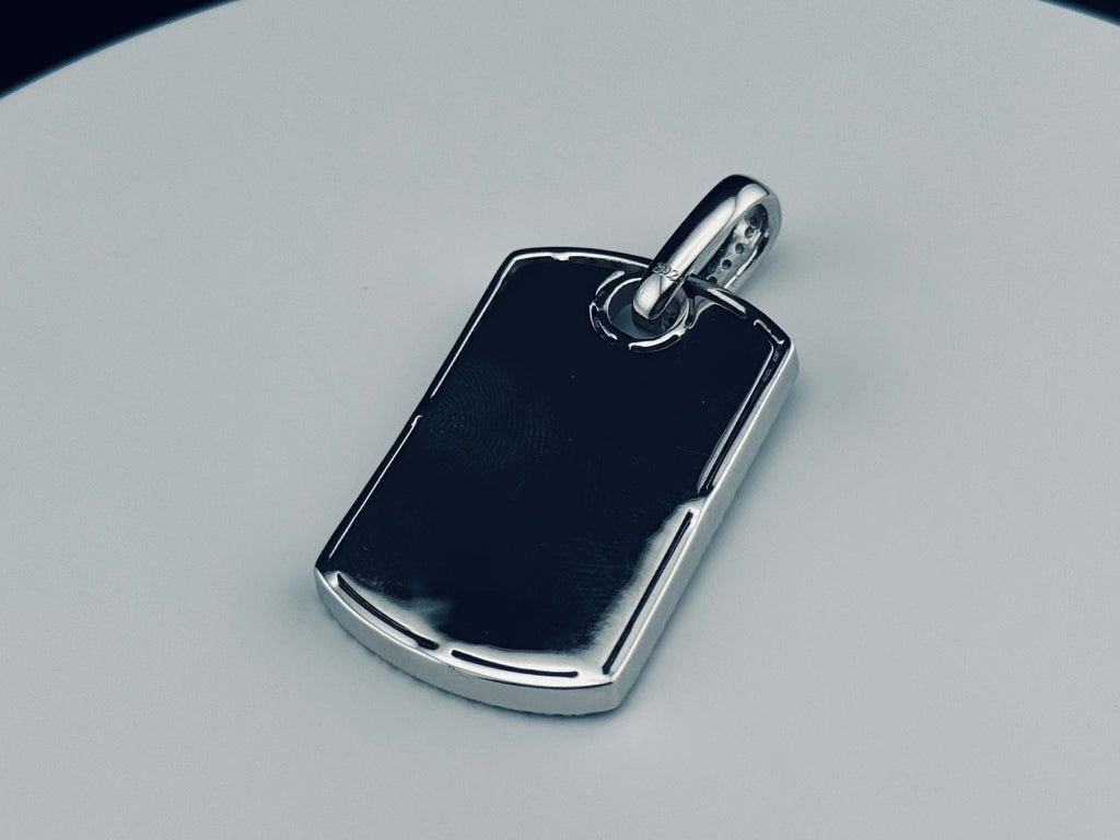 DOG-TAG PENDANT