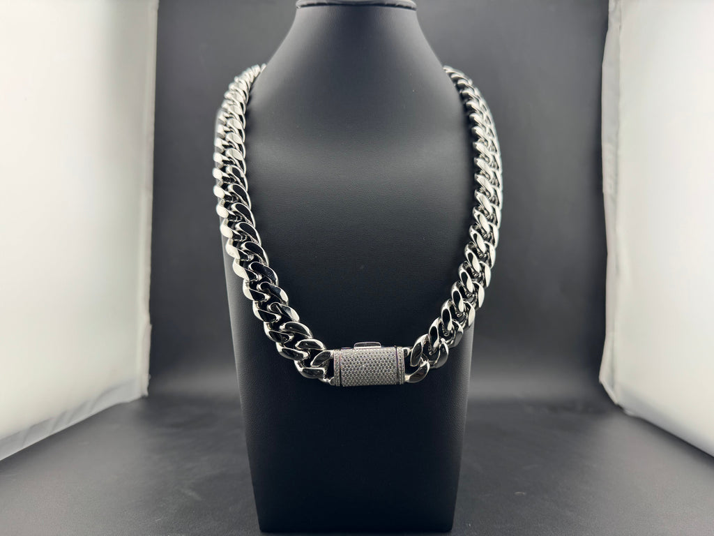 24 inch 18mm Cuban chain