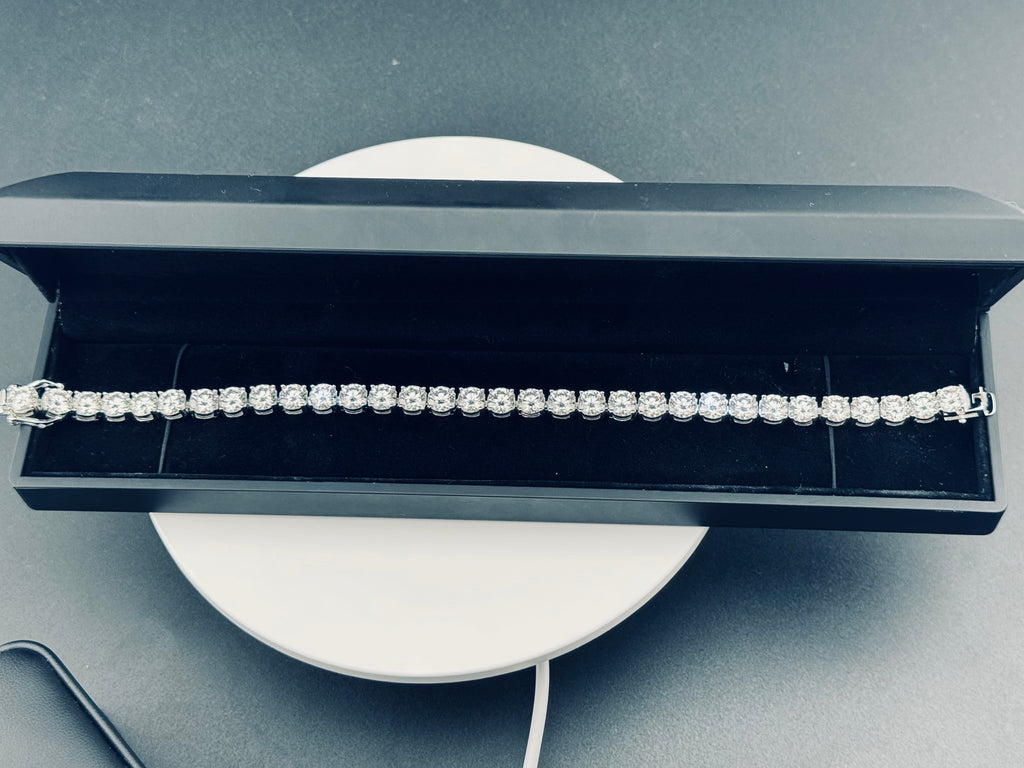 TENNIS BRACELET