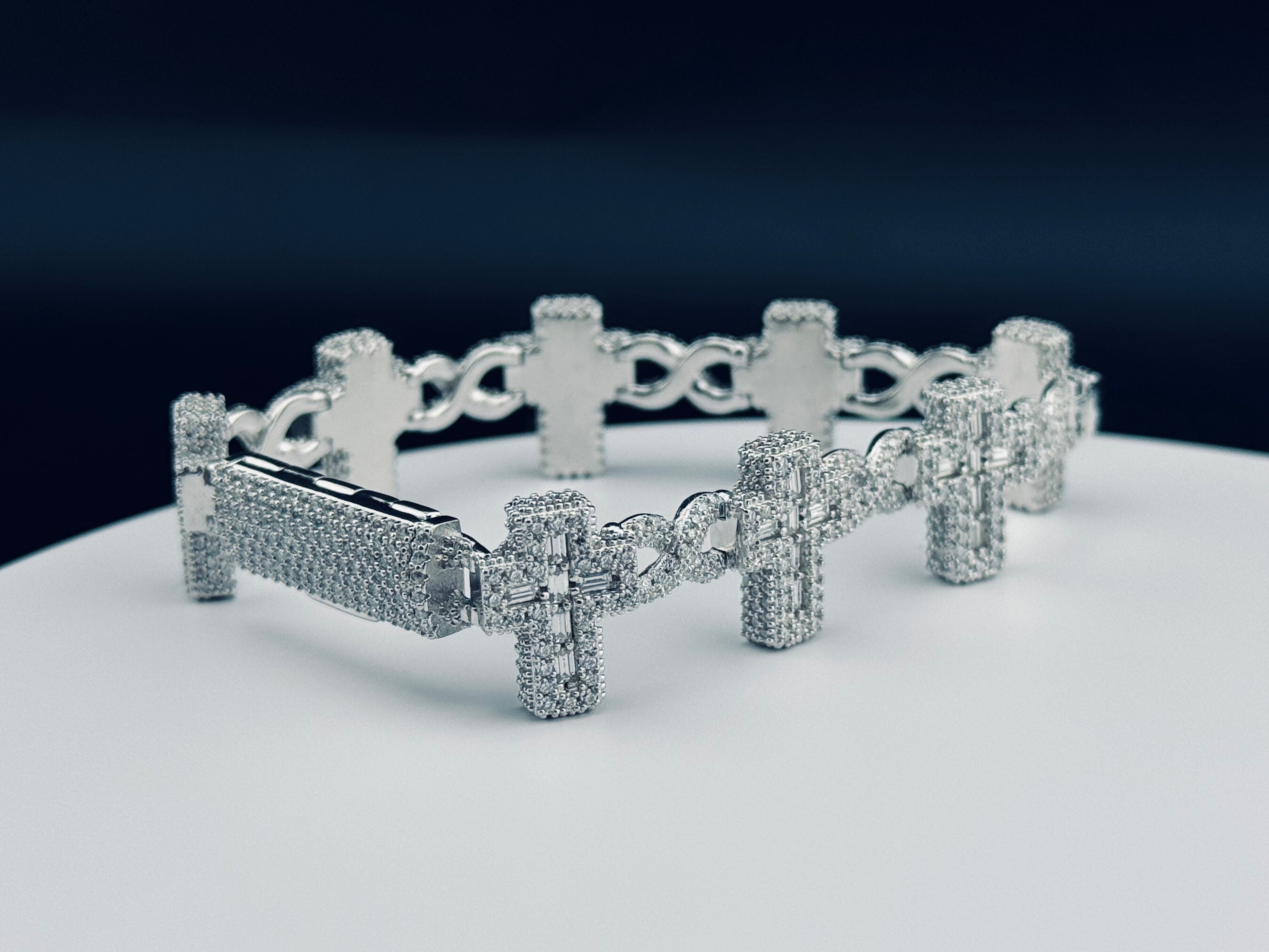 CROSS BRACELET